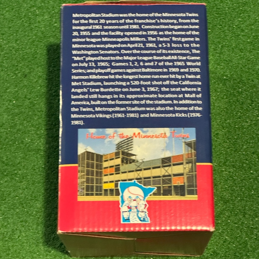 Jim Kaat Hall of Fame Collectible Bobble Head - Picture 9 of 9